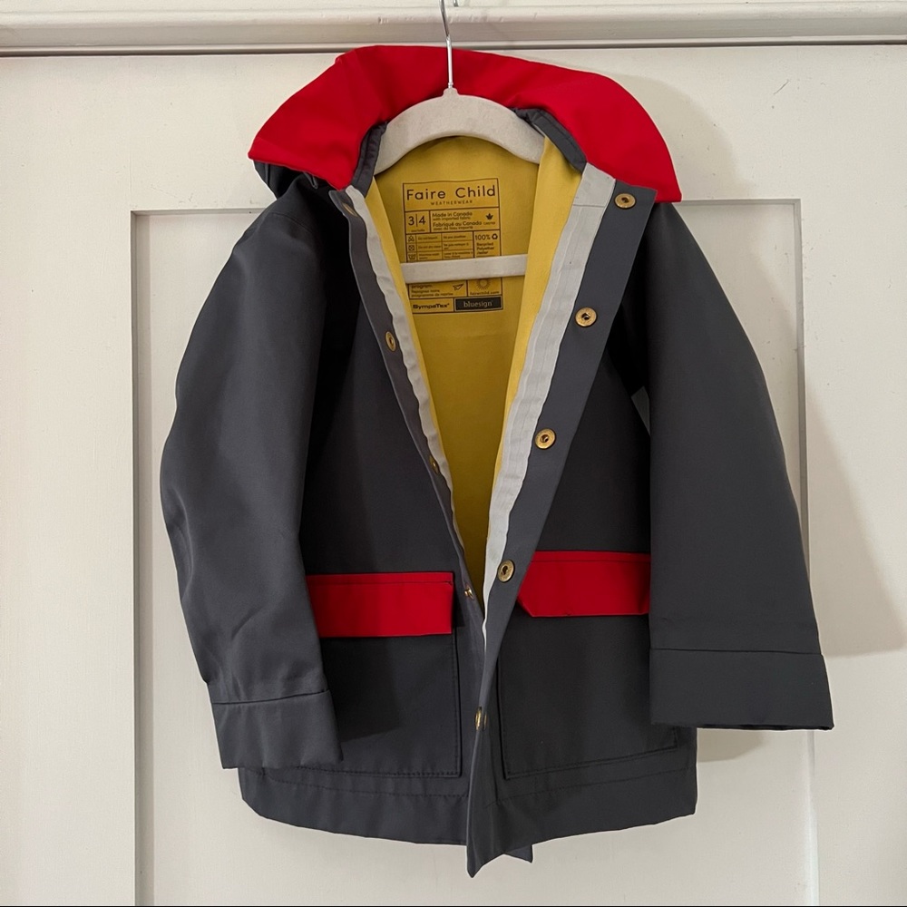 Fairchild Raincoat